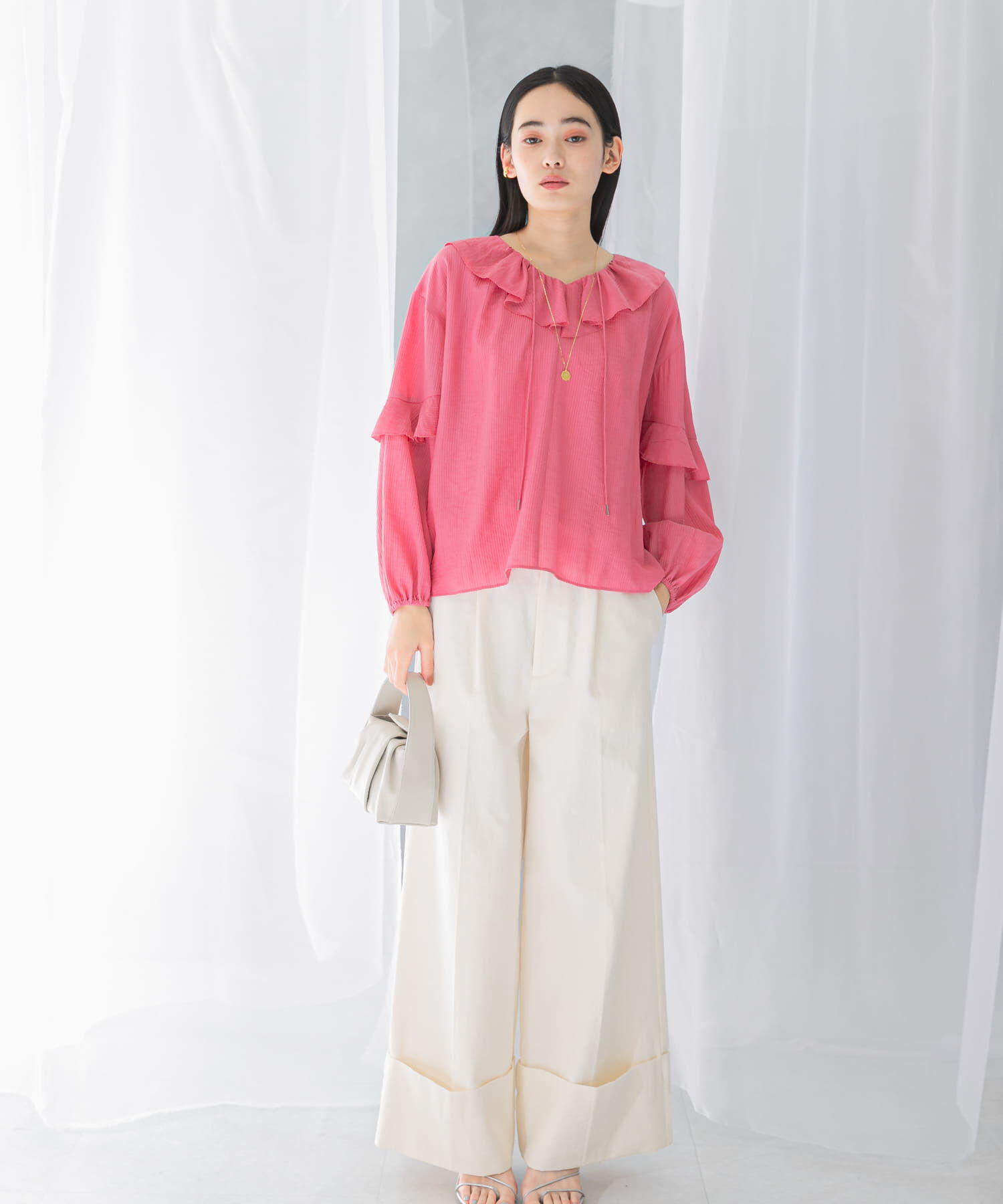 URBAN RESEARCH ROSSO「『WEB/一部店舗限定カラー』楊柳フリルブラウス」|シャツ・ブラウス|