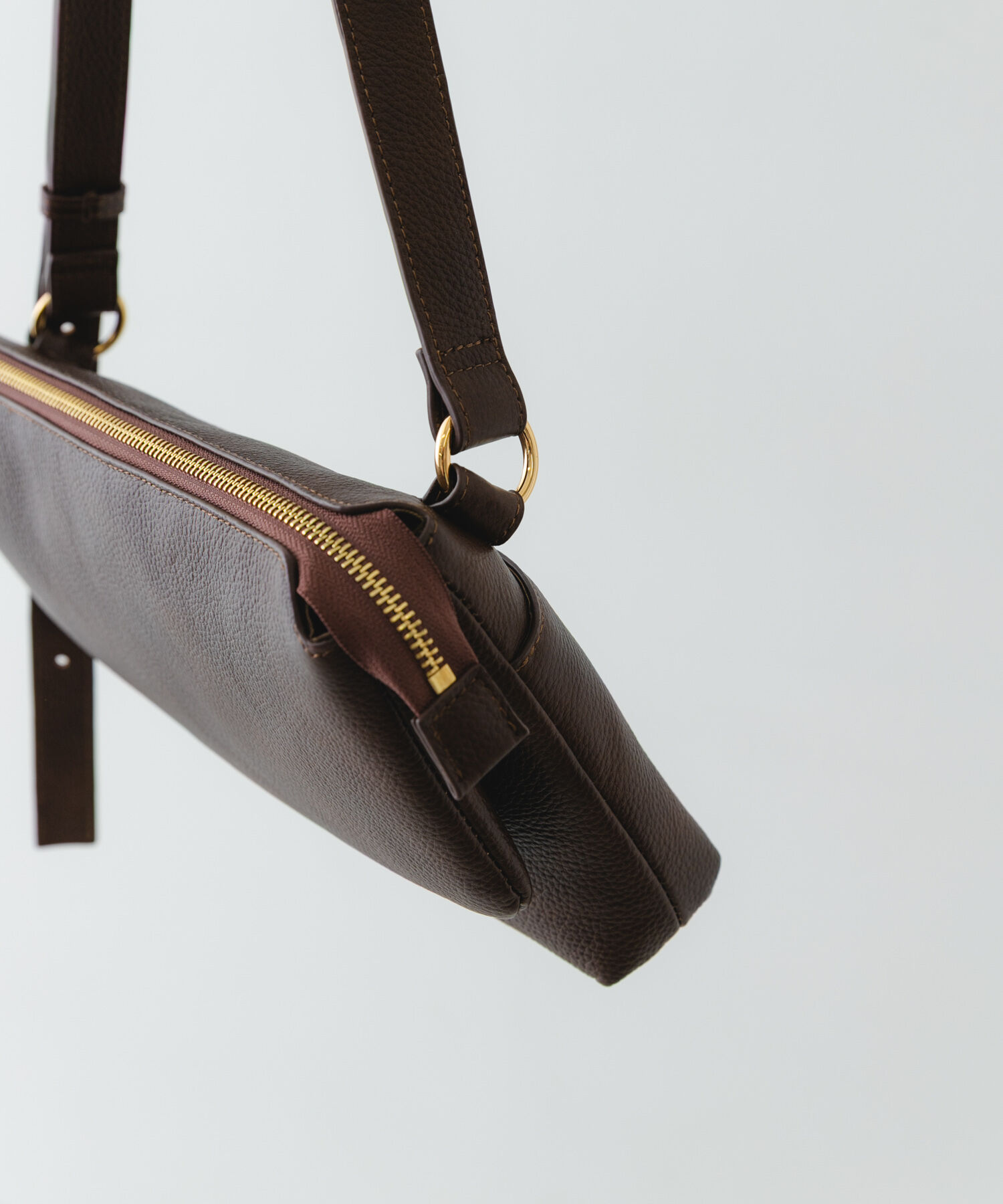 RODE SKO「レザーボディバッグ」|ショルダー・メッセンジャー|