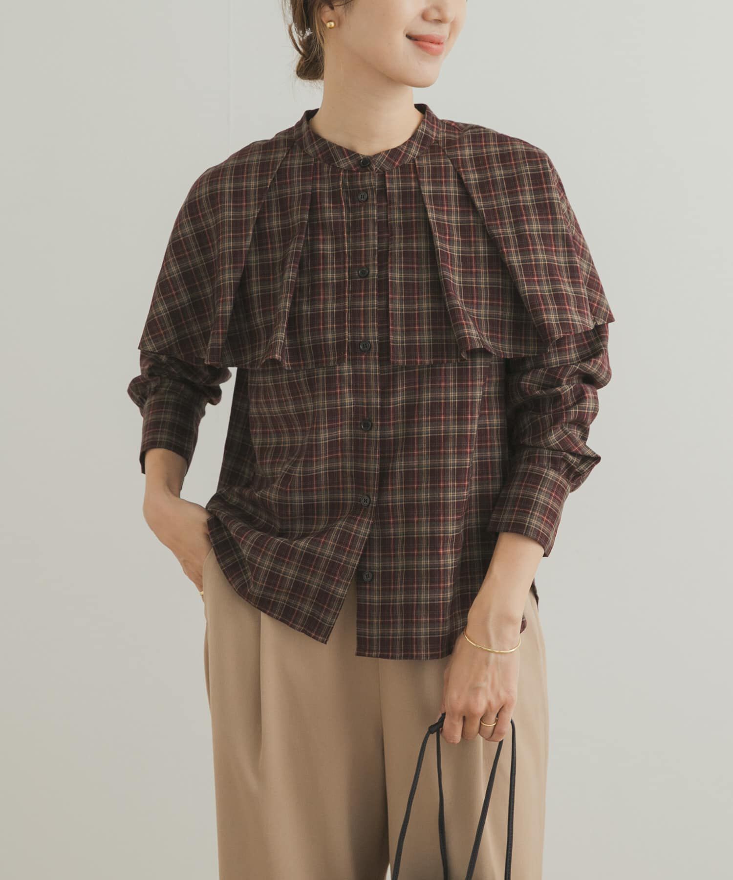 URBAN RESEARCH DOORS「チェックケープフリルブラウス」|シャツ・ブラウス|