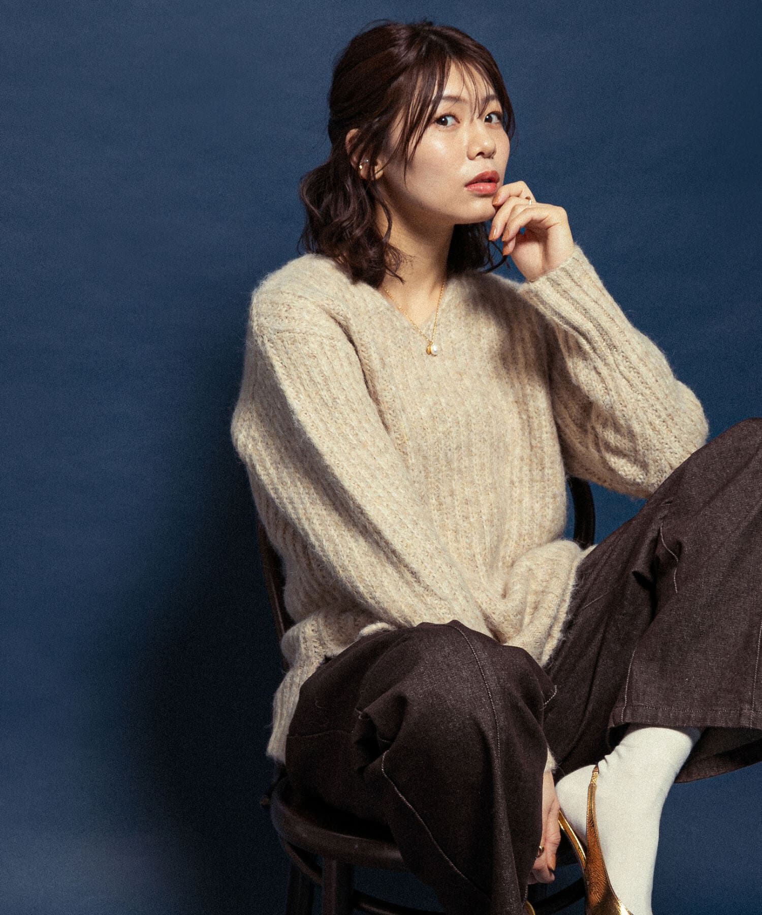 URBAN RESEARCH ROSSO「F by ROSSO　ミックス糸Vネックニット」|ニット・セーター|ベージュ