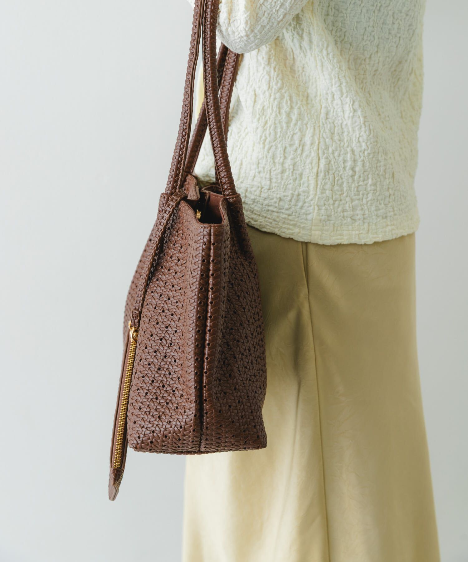 RODE SKO「ポーチ付パンチングミドルトートバッグ」|トートバッグ|