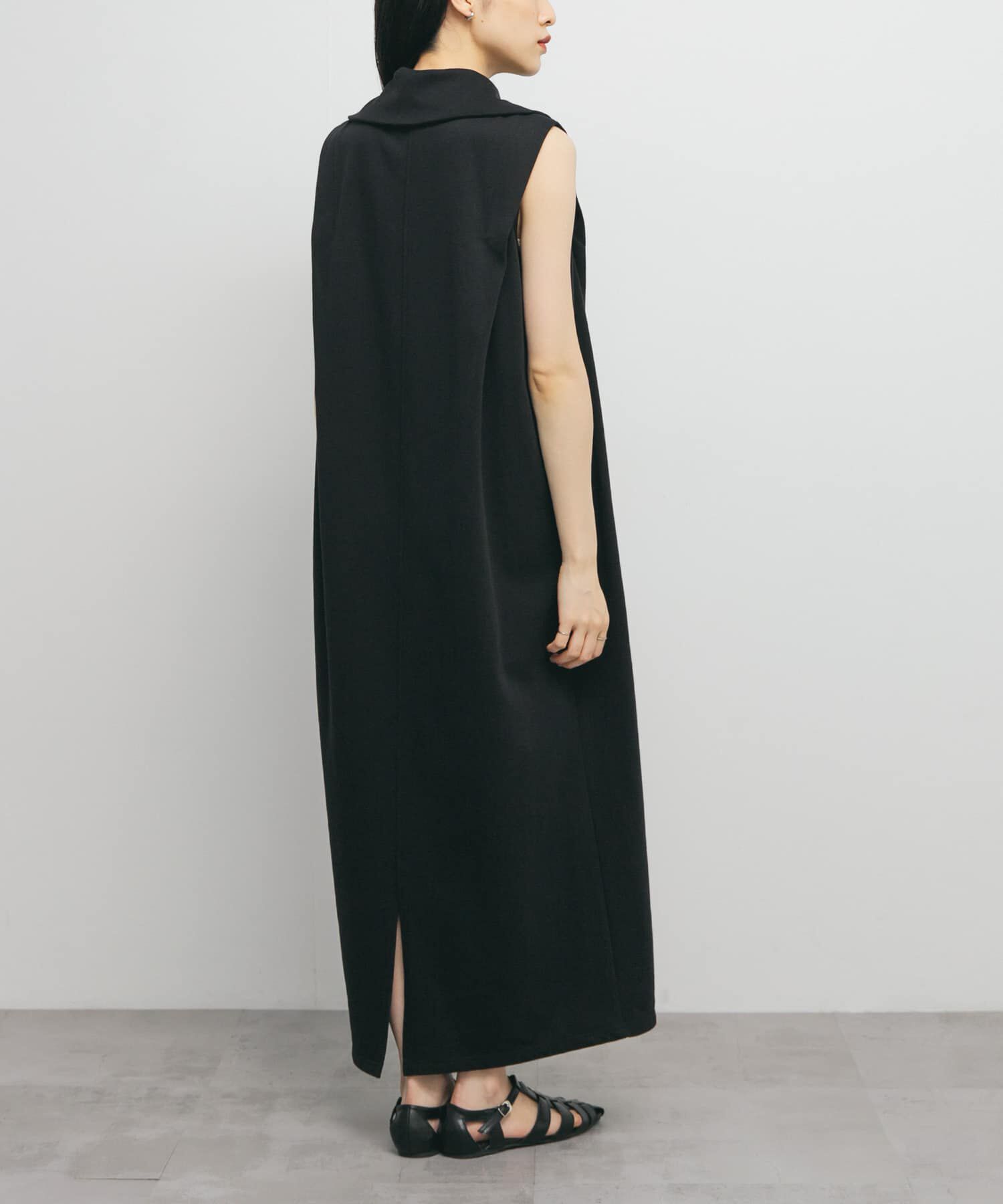  「ハーフZIPカットワンピース」|ワンピース|