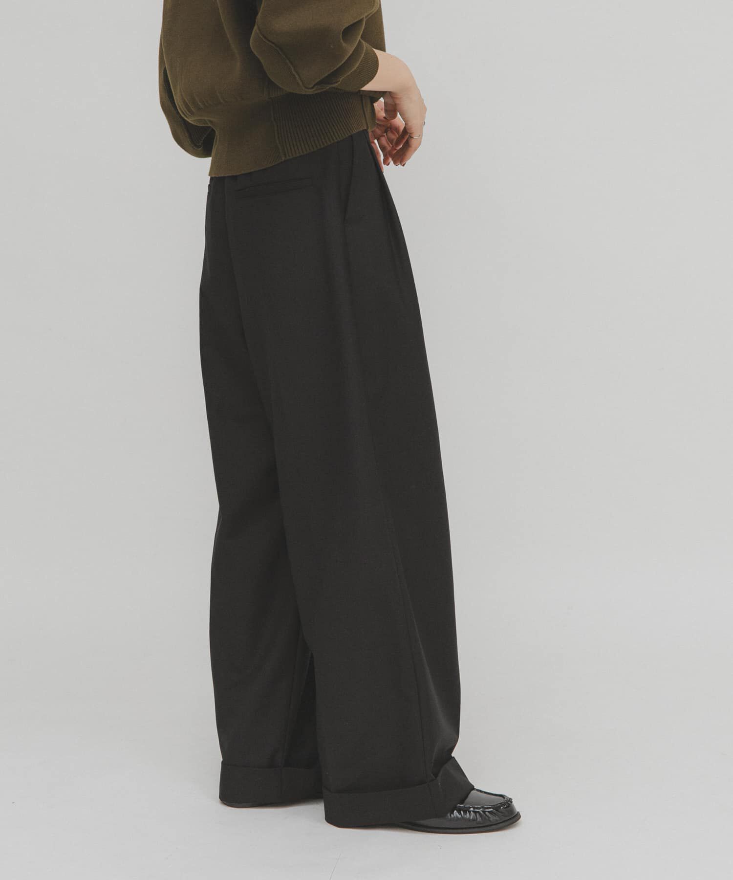  「センタープレスストレートパンツ」|その他|