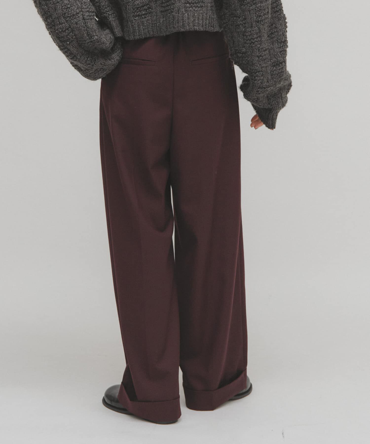  「センタープレスストレートパンツ」|その他|