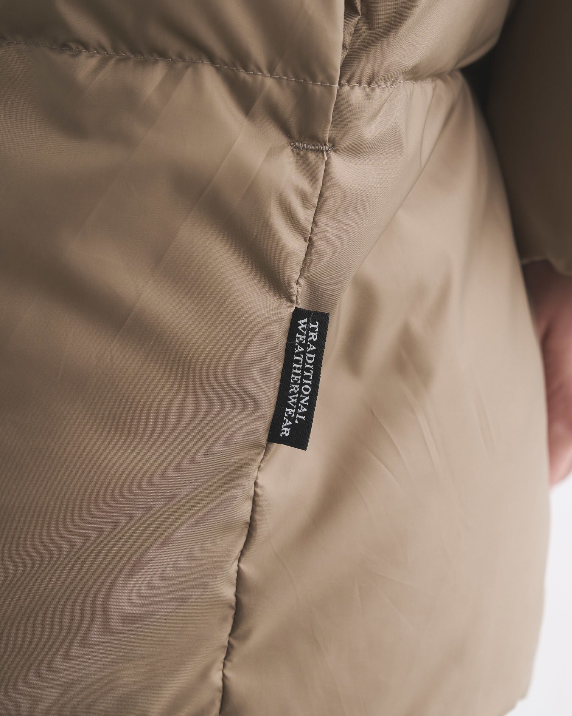 Traditional Weatherwear「HASELEY MIDDLE DOWN PACKABLE」|その他|