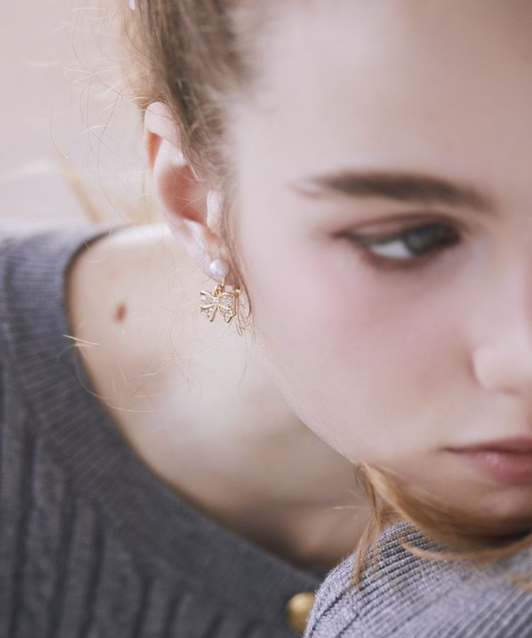 Maison de FLEUR「リボンビジューイヤリング」|イヤリング|