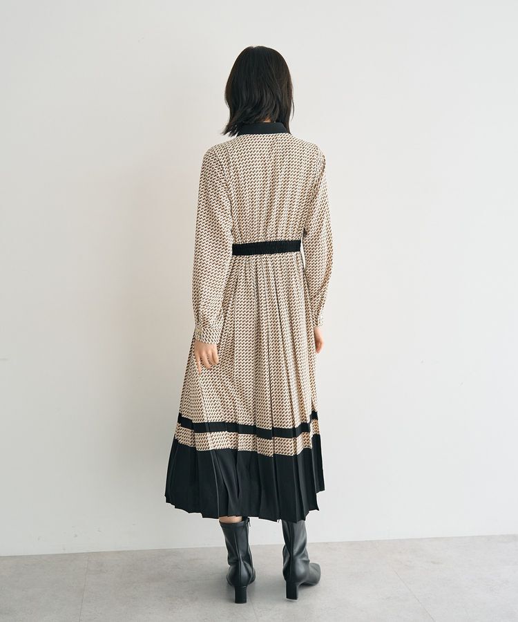 YECCA VECCA「ジオメ柄プリーツワンピース」|ワンピース|