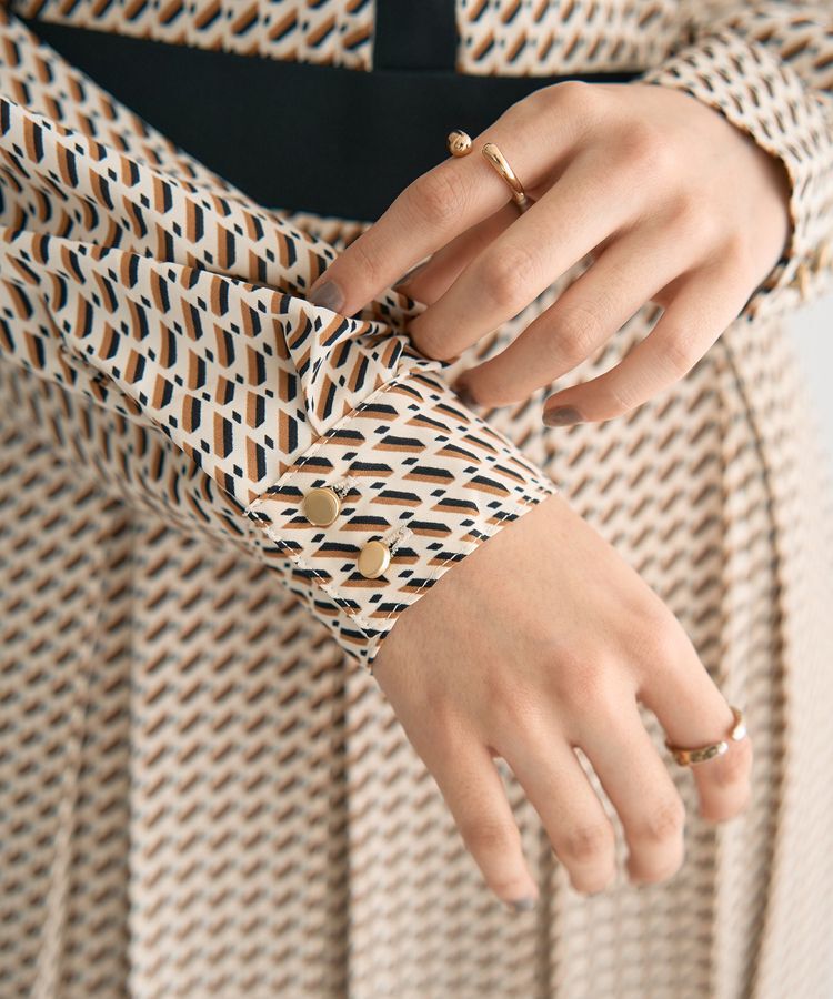 YECCA VECCA「ジオメ柄プリーツワンピース」|ワンピース|