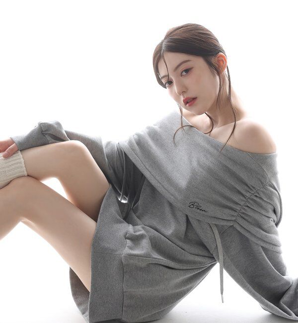  「オフショルパーカーワンピ」|ワンピース|