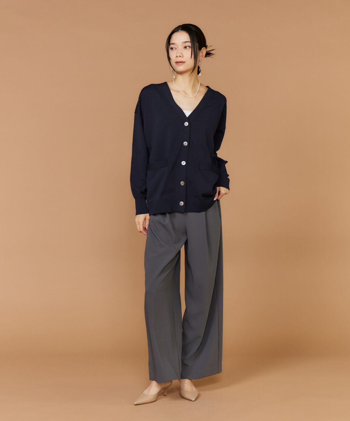 INED「《大きいサイズ》Vネックカーディガン」|カーディガン|