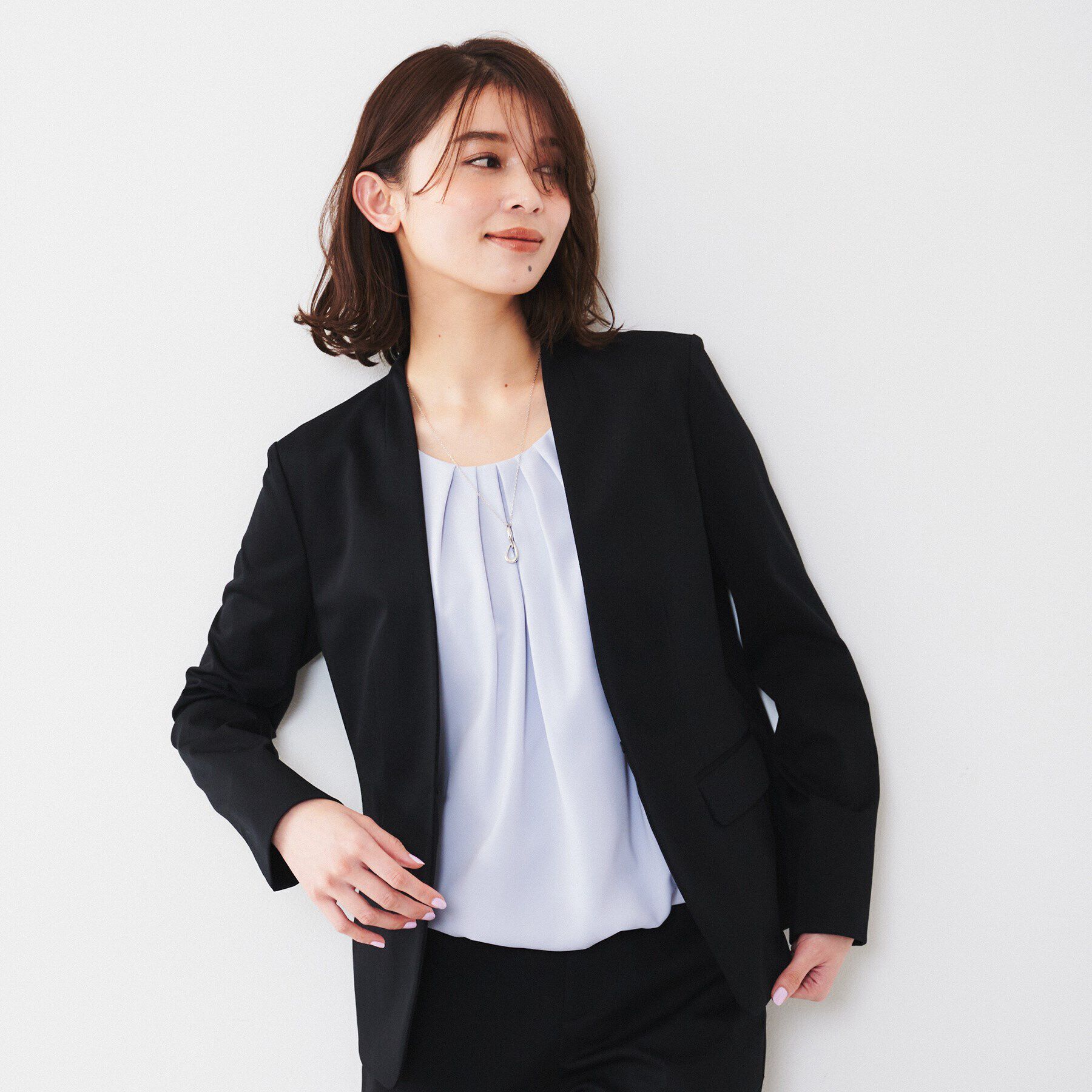 UNTITLED「【通勤スーツ】コットン混ジャージ カラーレスジャケット」|ノーカラージャケット|