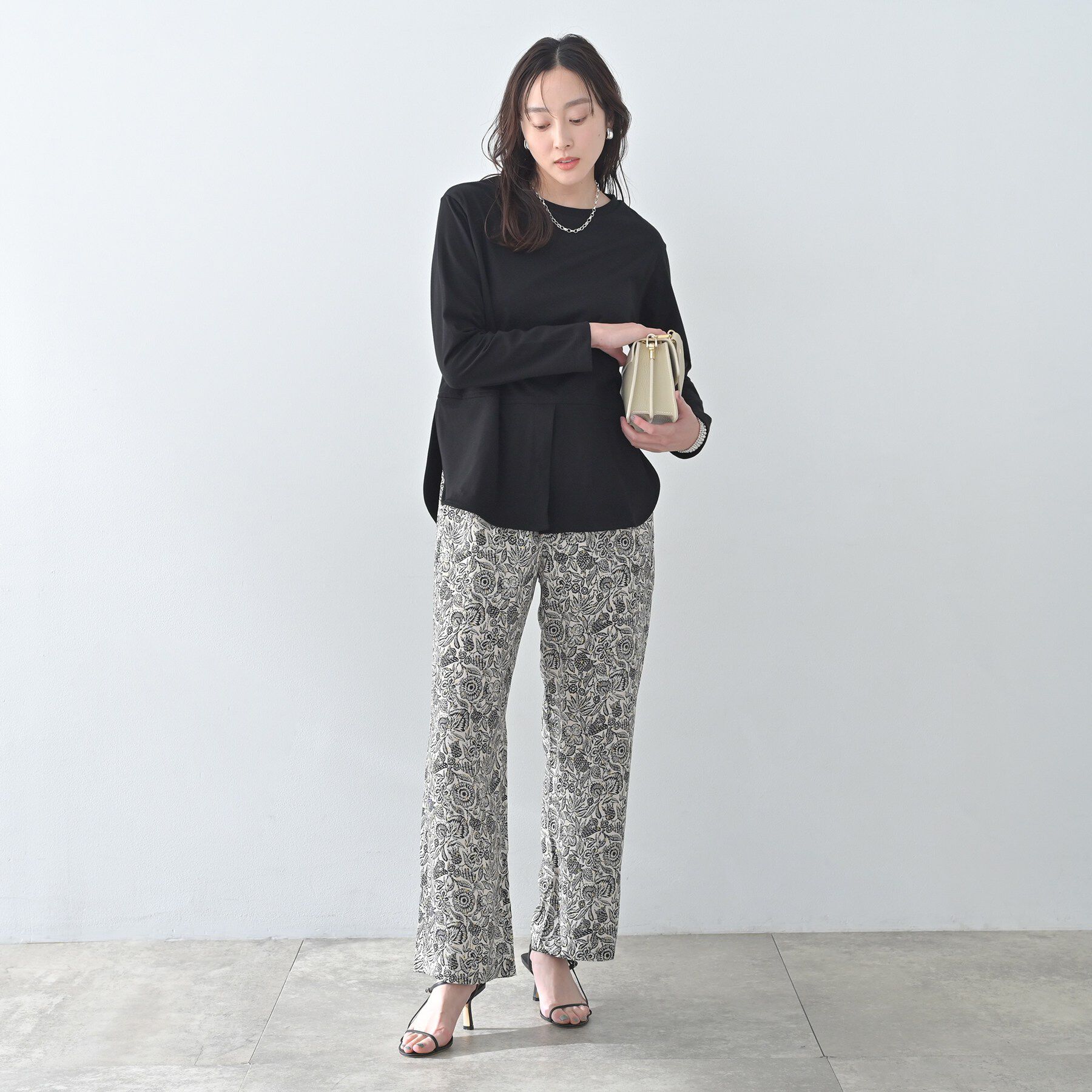 UNTITLED「【Munich】ワイドレッグイージーパンツ／flower」|その他|