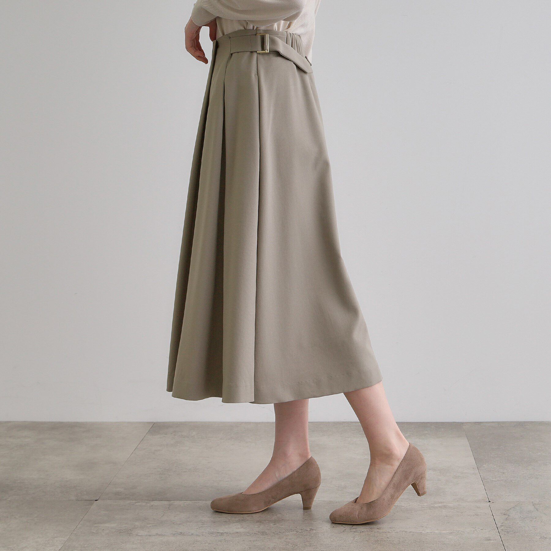 grove「サイドベルトタックフレアスカート」|スカート|