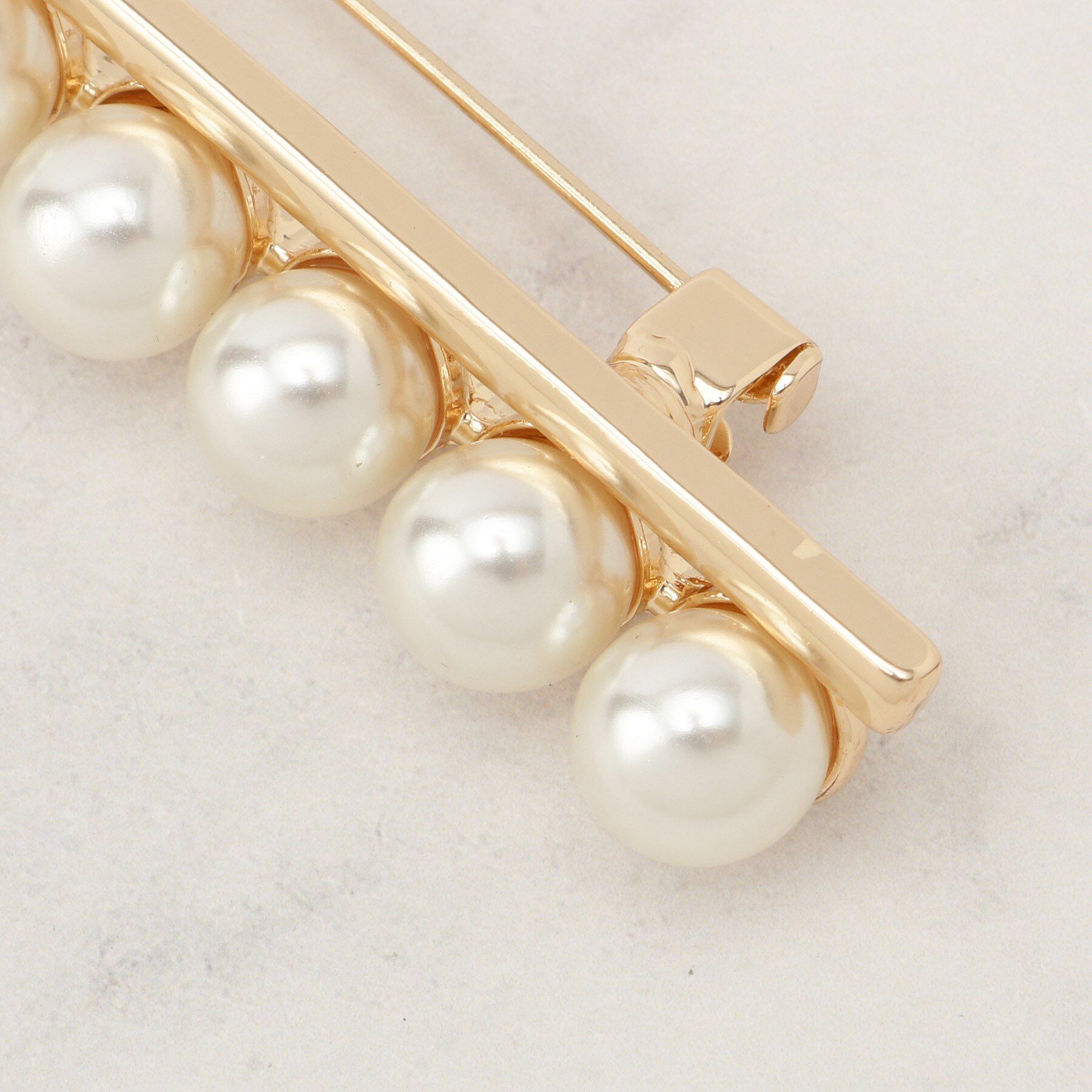 grove「ラインパール調ブローチ」|ブローチ・コサージュ|