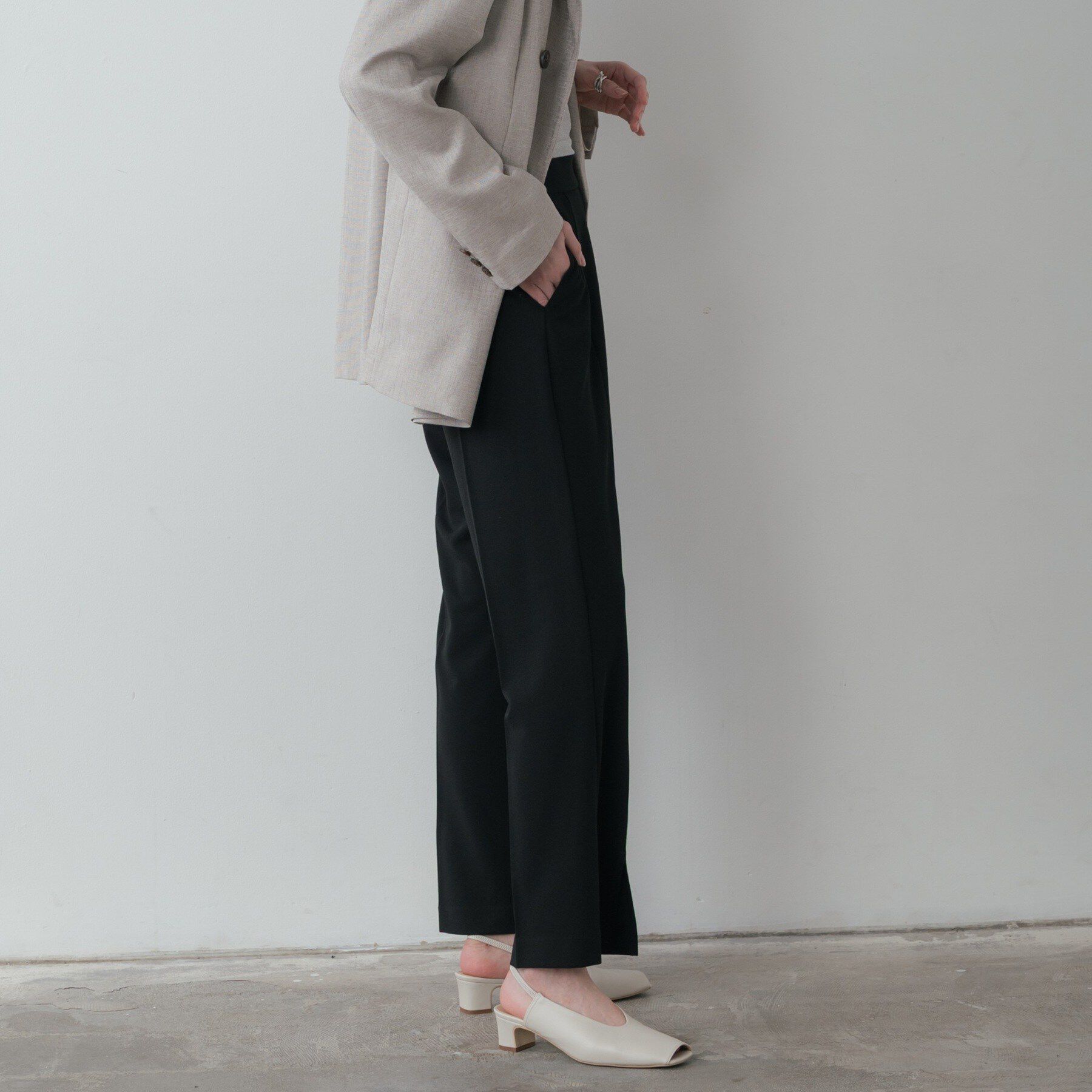 GALLEST「スリットフレアスキニーパンツ」|その他|