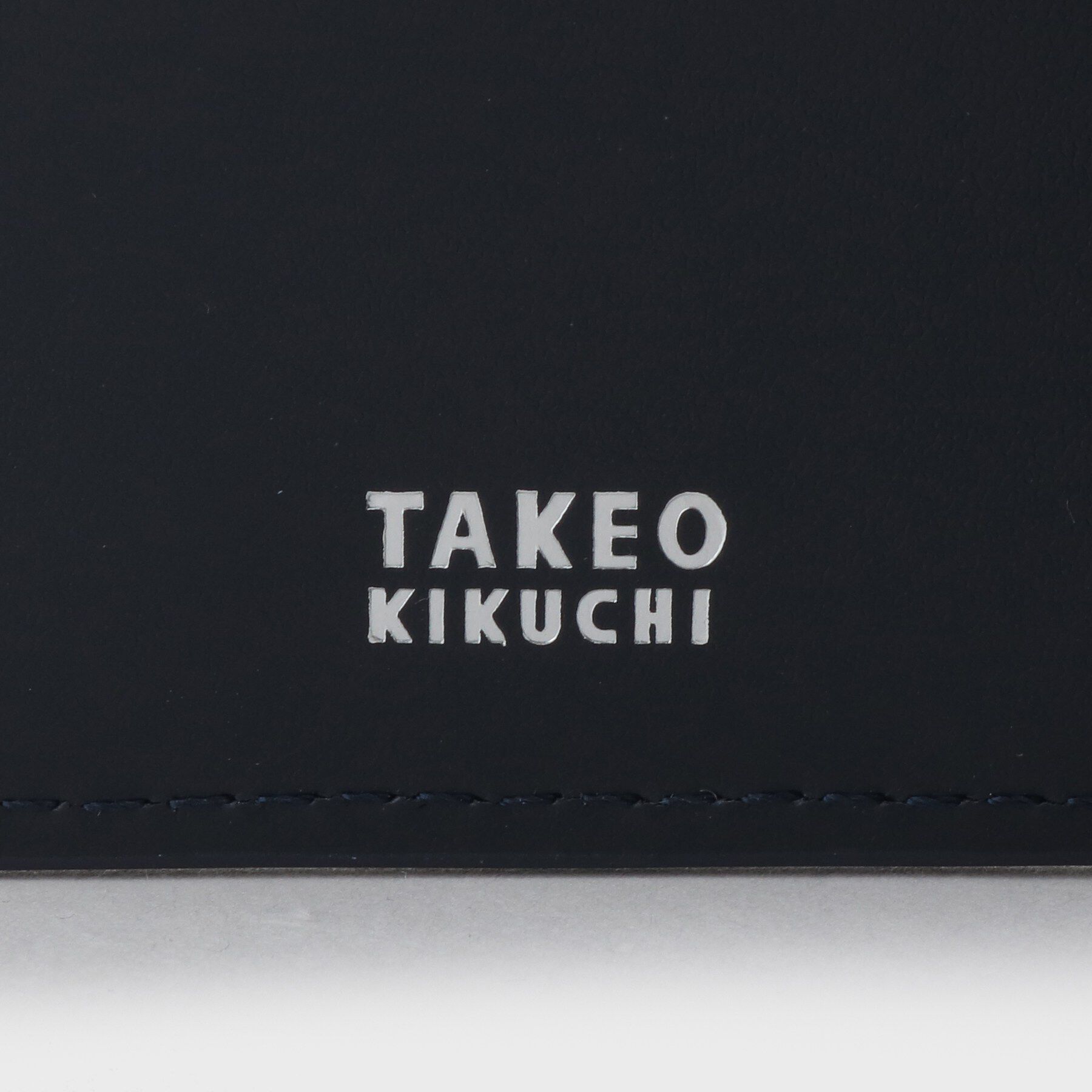 TAKEO KIKUCHI「水シボレザー2つ折り財布」|財布|