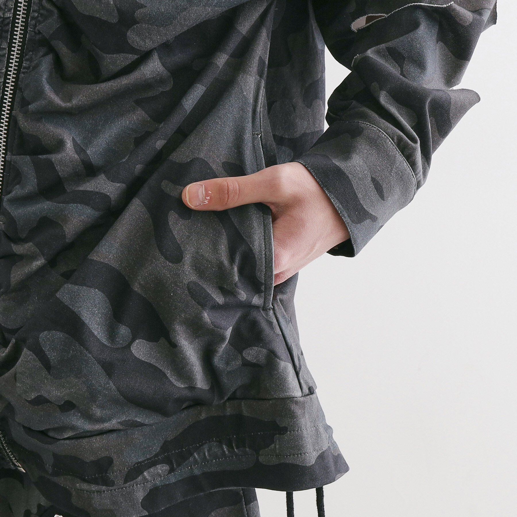 tk.TAKEO KIKUCHI「K&rsquo;PJT by AOI 『Lightweight Parka』」|パーカー|