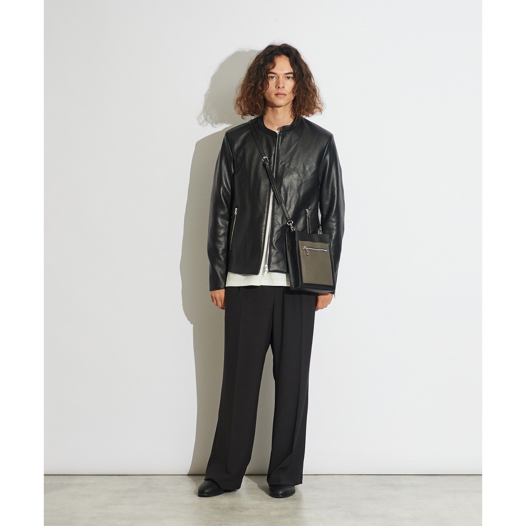 tk.TAKEO KIKUCHI「フロントポケットミニショルダーバッグ」|ショルダー・メッセンジャー|