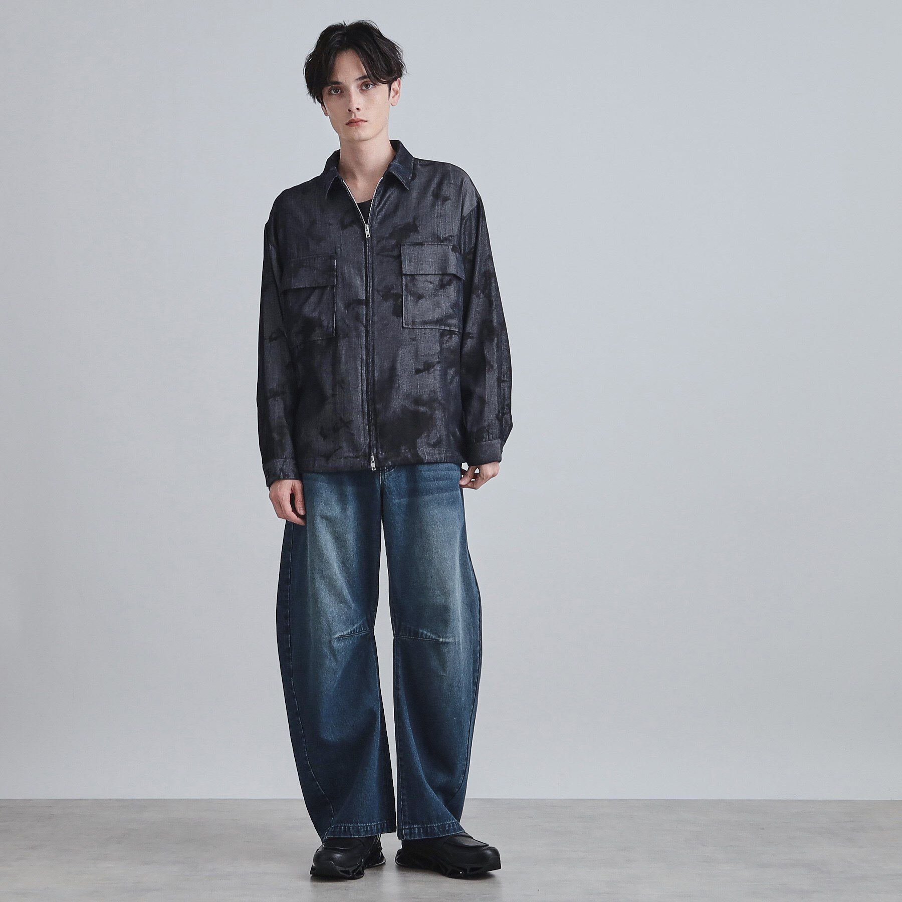 tk.TAKEO KIKUCHI「カーブステッチデニム」|デニム|