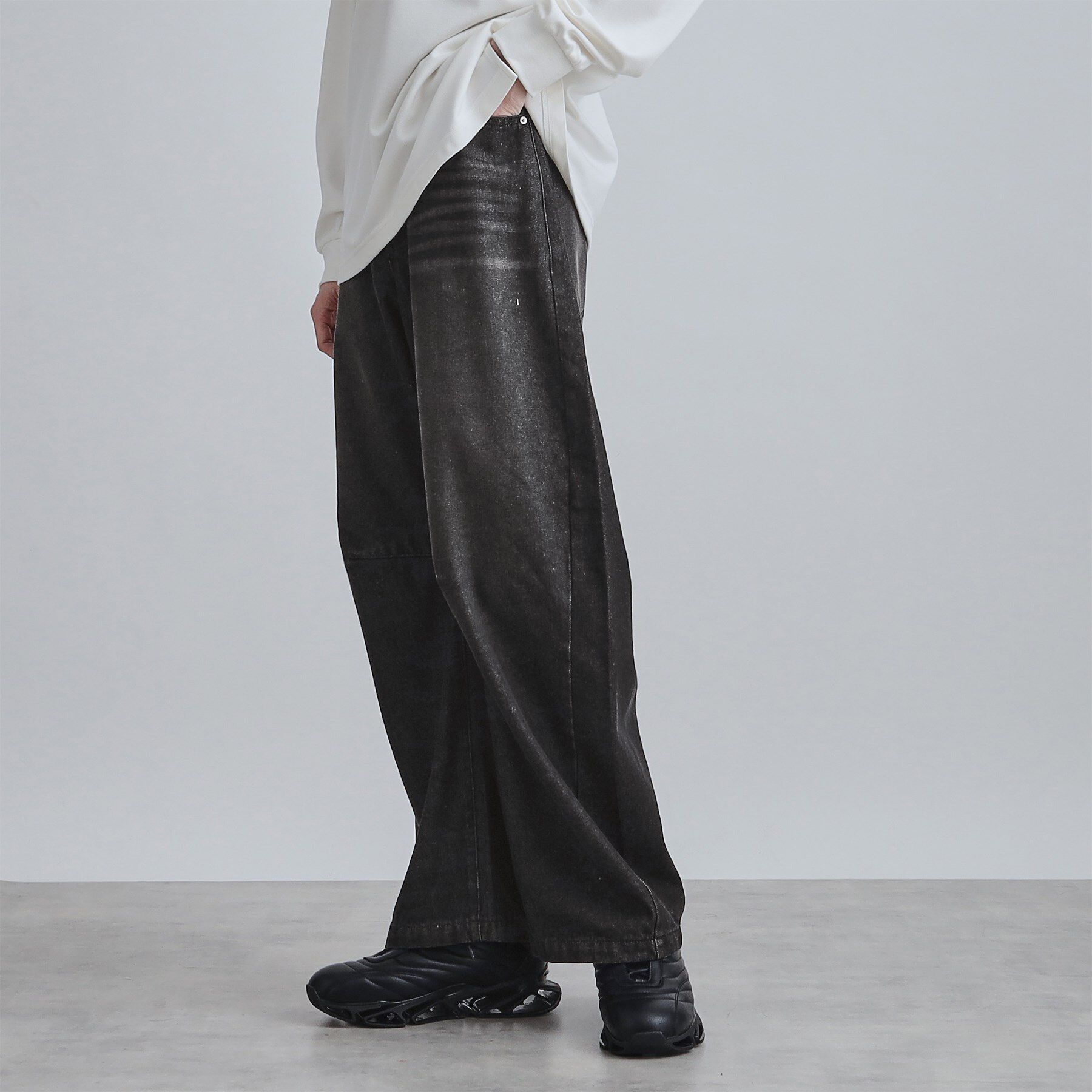 tk.TAKEO KIKUCHI「カーブステッチデニム」|デニム|ブラック(019)