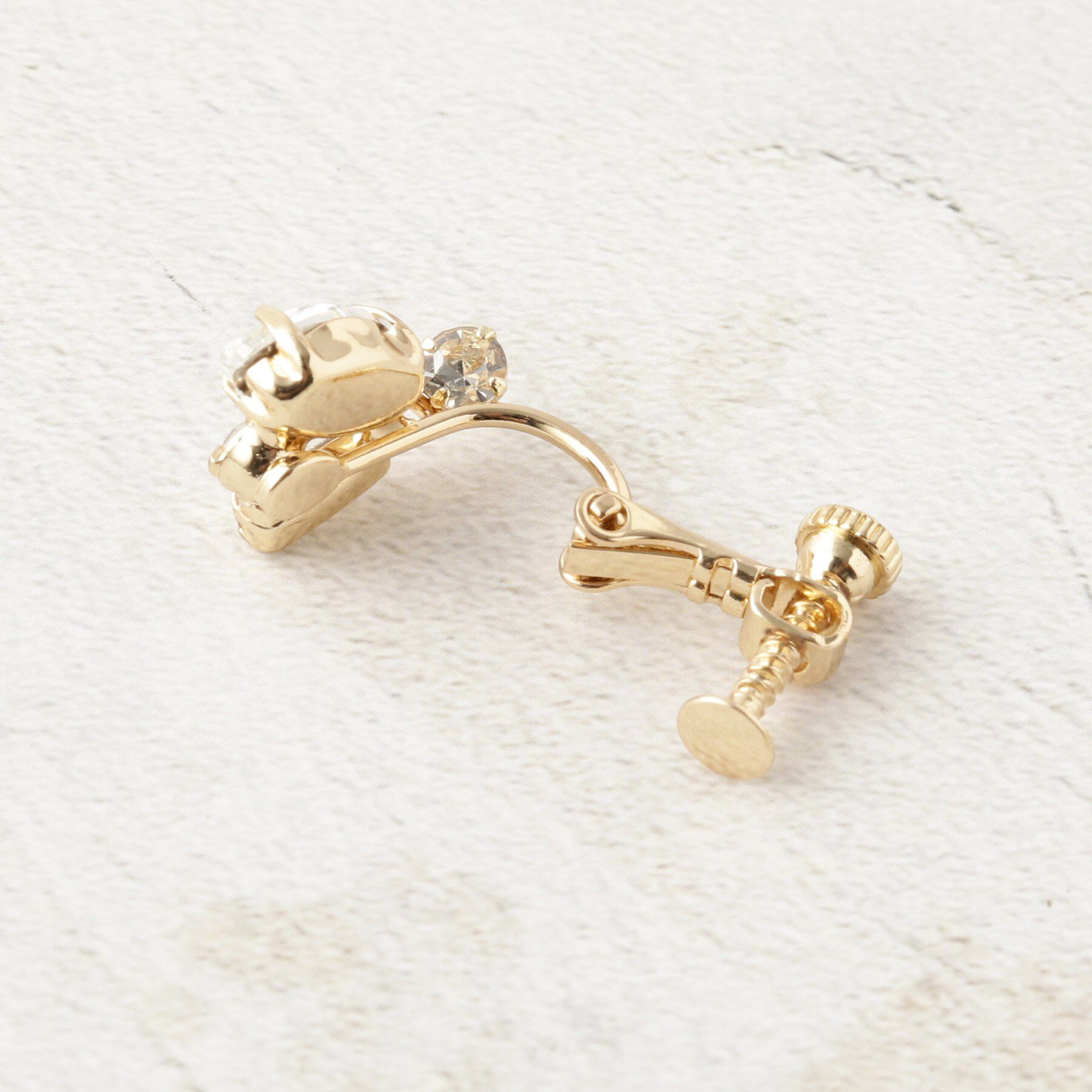 OPAQUE.CLIP「華奢ビジューイヤリング」|イヤリング|