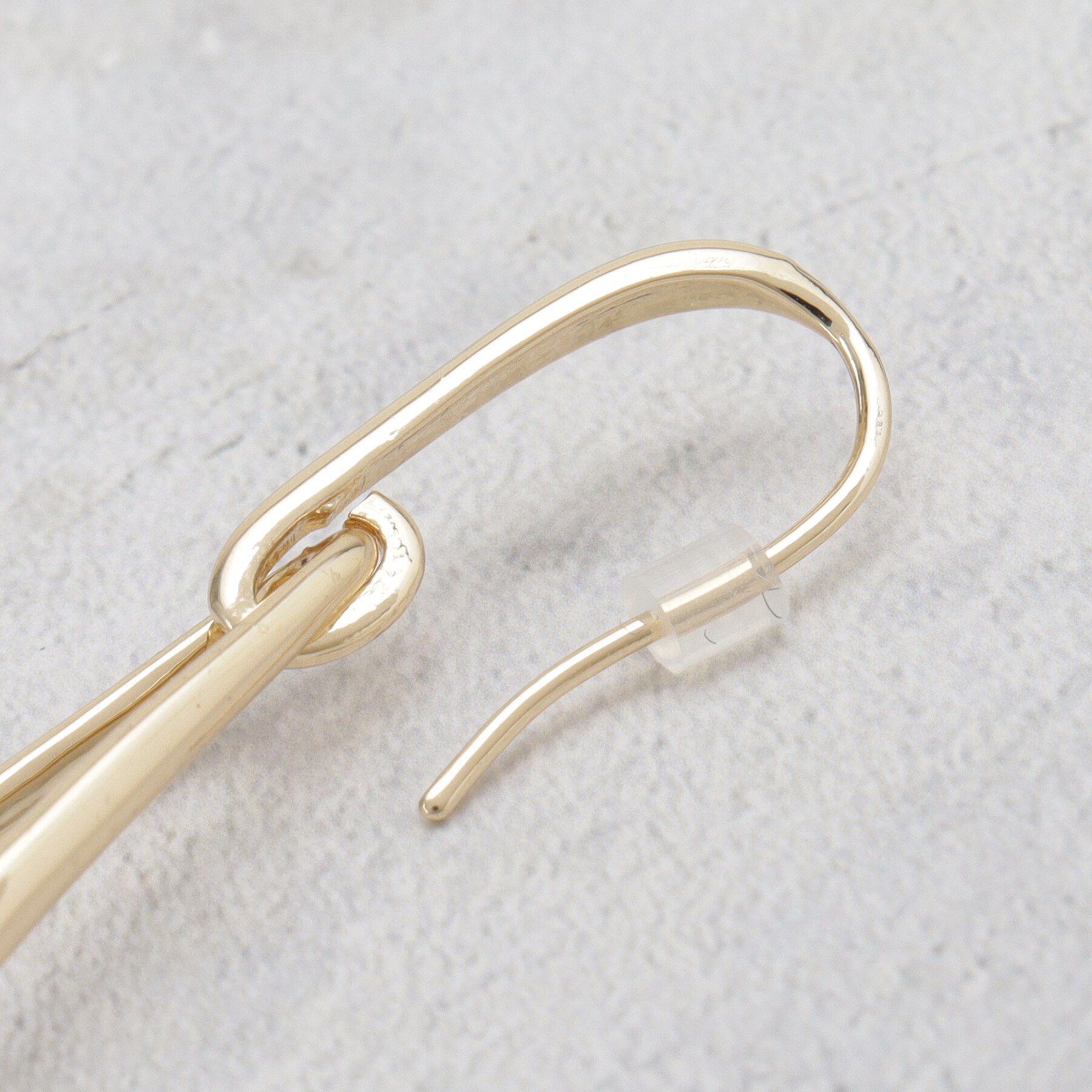 OPAQUE.CLIP「メタルロングドロップピアス」|ピアス|