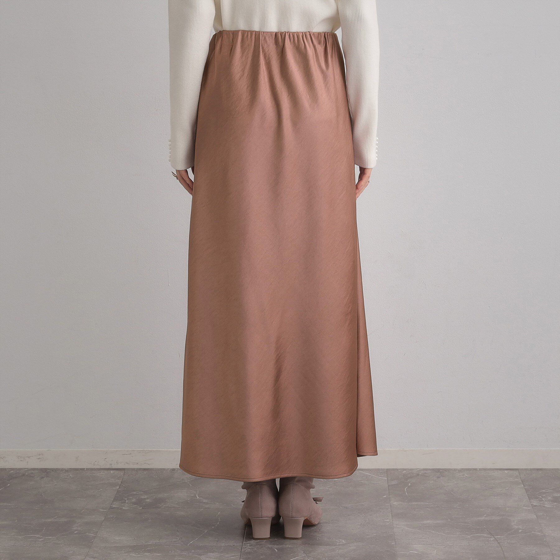 Couture broach「シルキーヘビーサテンスカート」|スカート|