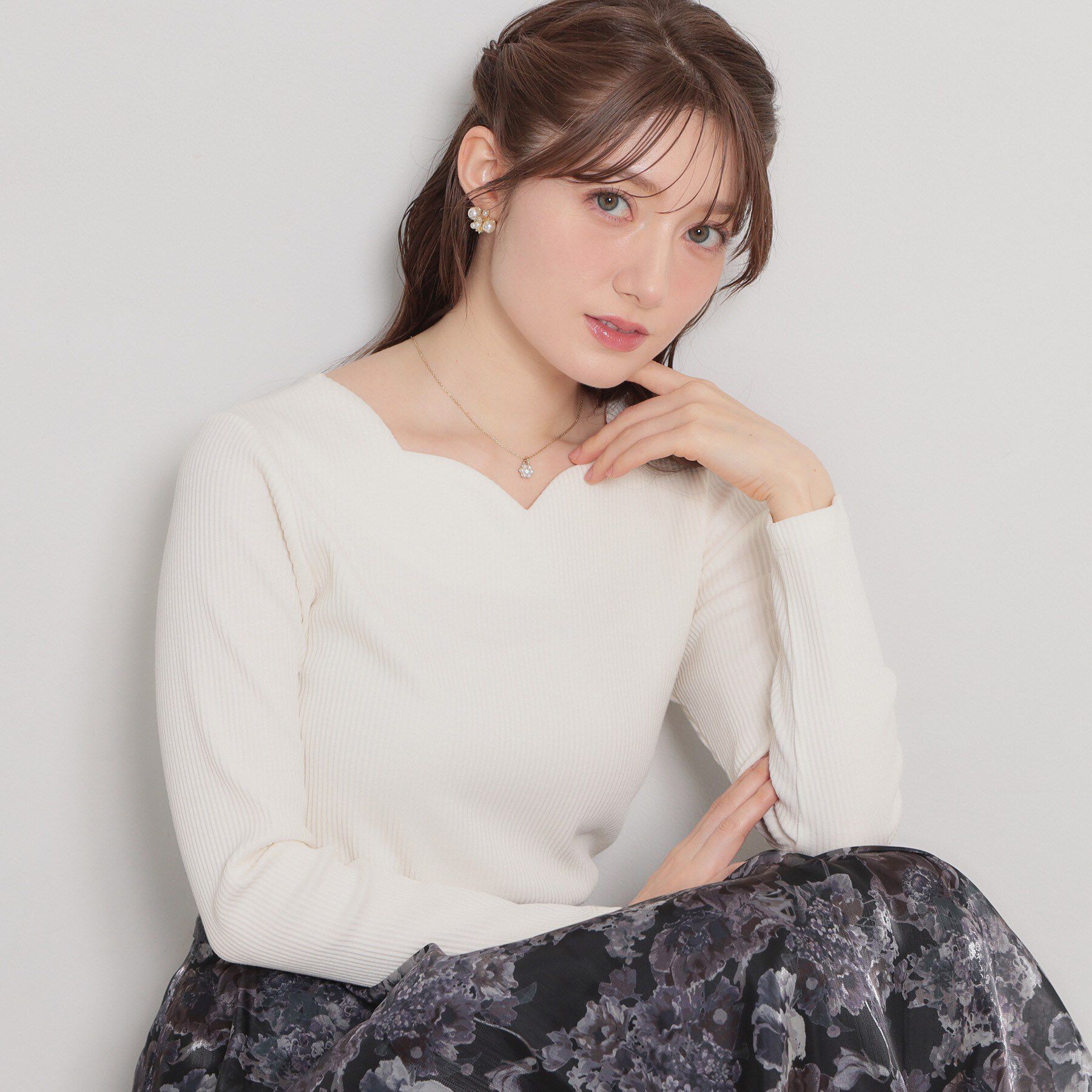 Couture broach「【洗える】ハートネック テレコプルオーバー」|Tシャツ・カットソー|オフホワイト(003