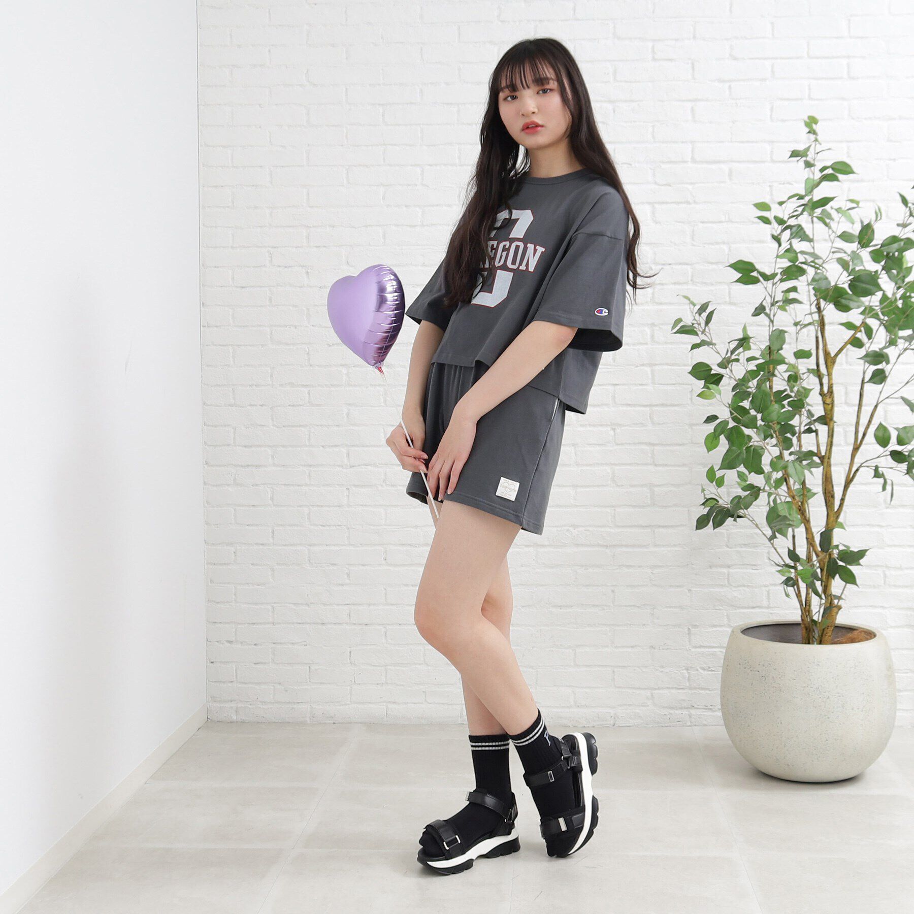 PINK-latte「◆【Champion/チャンピオン】コラボ 短丈Tシャツ」|Tシャツ・カットソー|