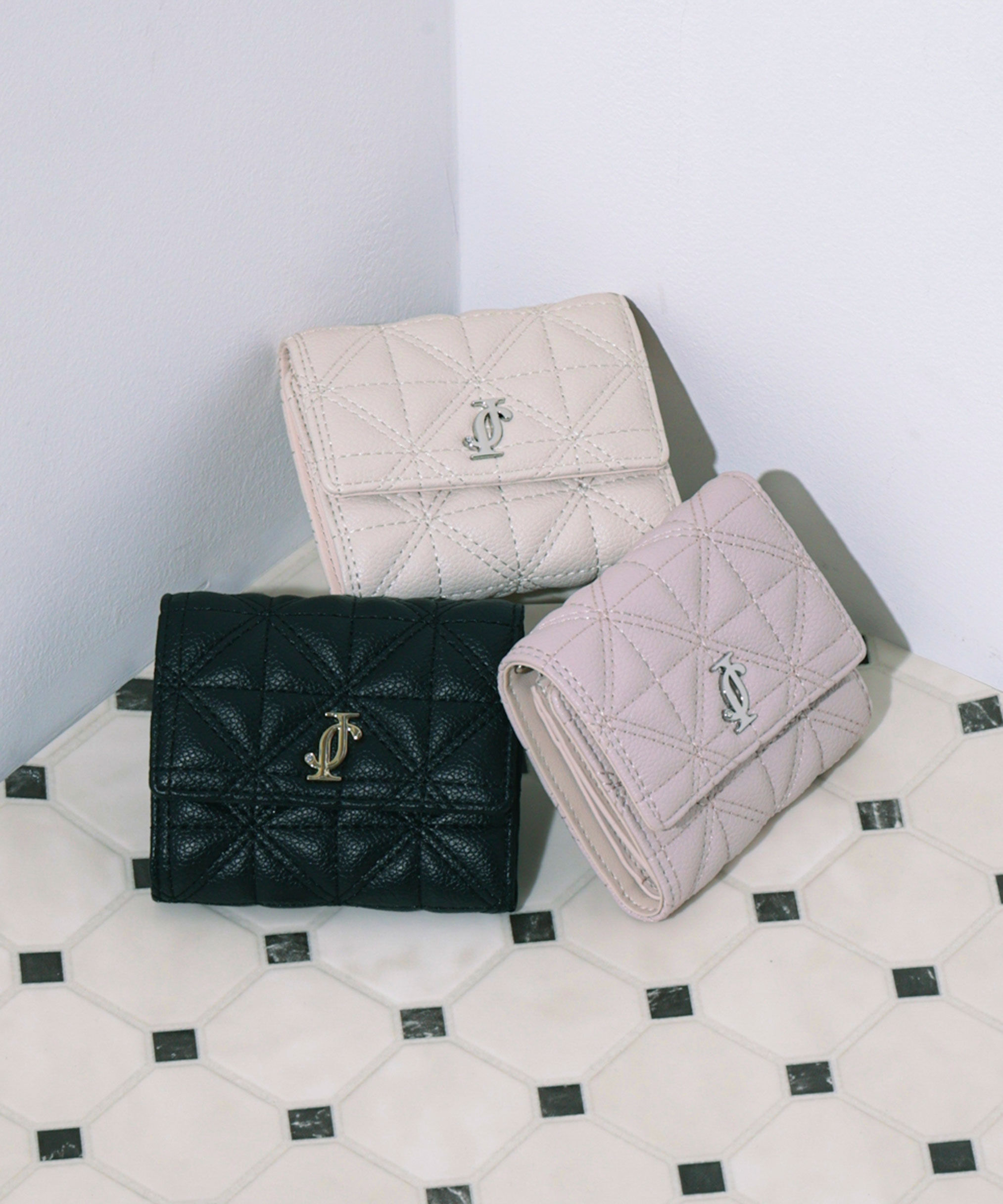  「クロスＪ　キルト三つ折りウォレット」|財布|