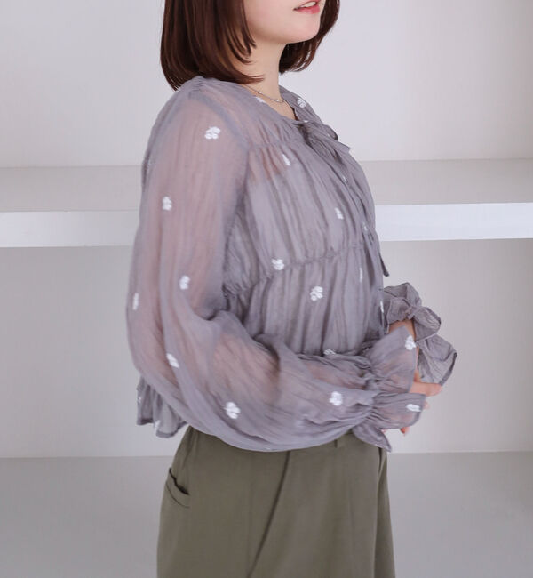 archives「花柄刺繍ギャザーブラウス」|シャツ・ブラウス|