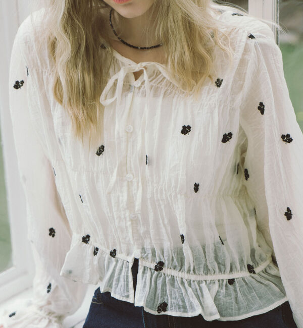 archives「花柄刺繍ギャザーブラウス」|シャツ・ブラウス|