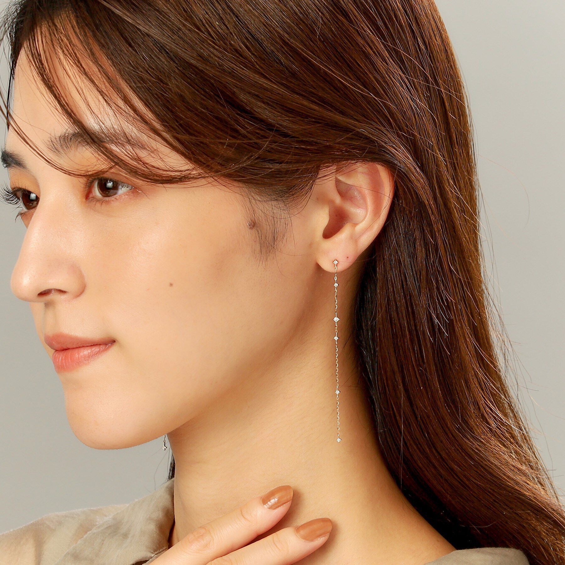 COCOSHNIK「K10ダイヤモンド ランダムステーション スタッドピアス」|ピアス|