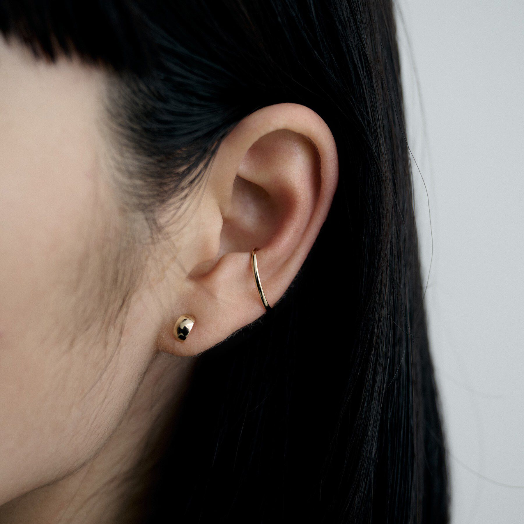 COCOSHNIK ONKITSCH「K10オーバルイヤーカフ」|イヤリング|