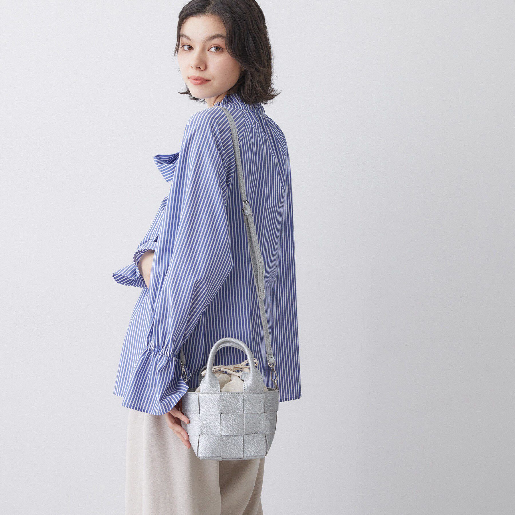 Dessin「【2WAY/軽量】メッシュシリーズミニトートバッグ」|トートバッグ|シルバー(006)