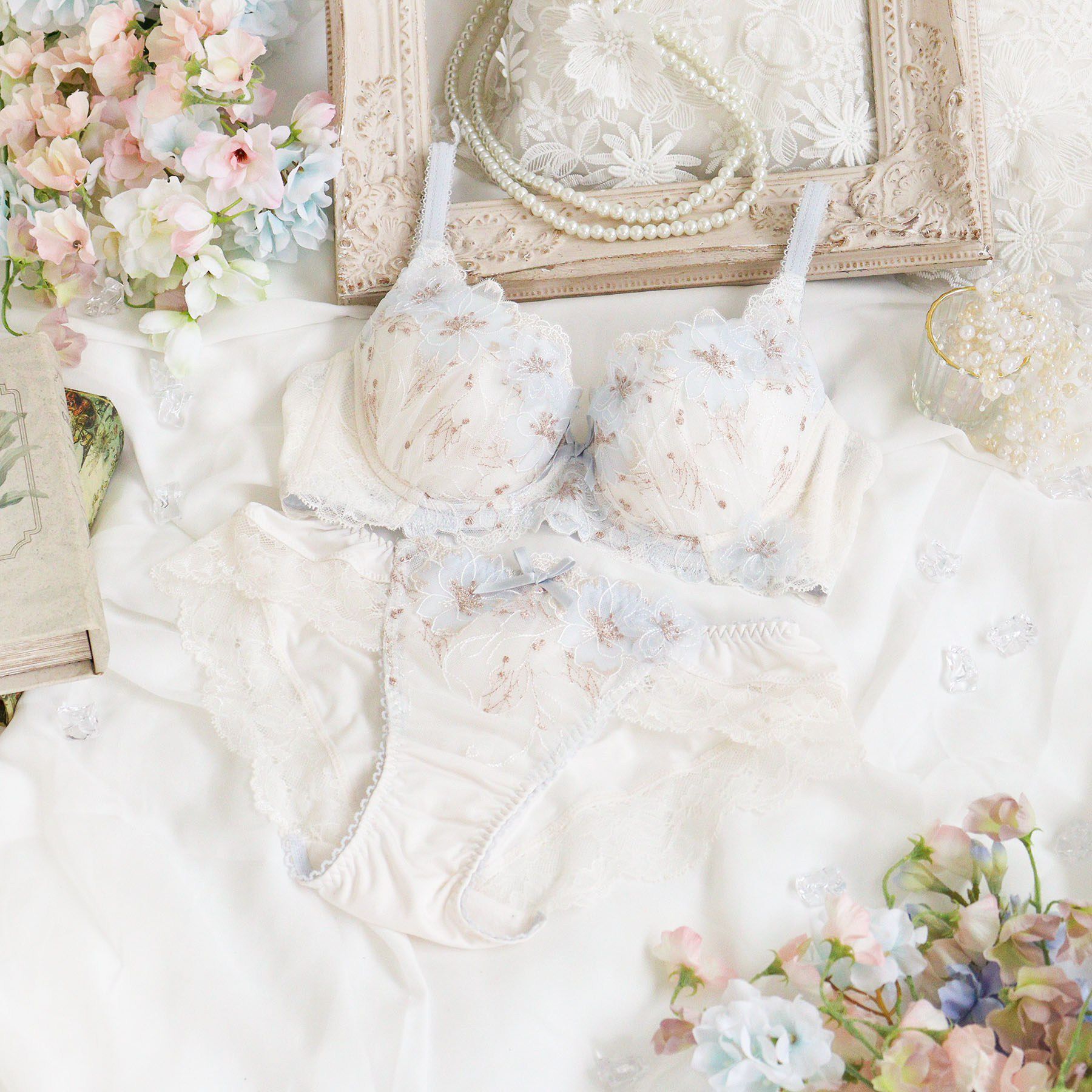 Risa Magli「リカルダ ブラジャー (D-F) ＜D Make Type＞」|インナー|