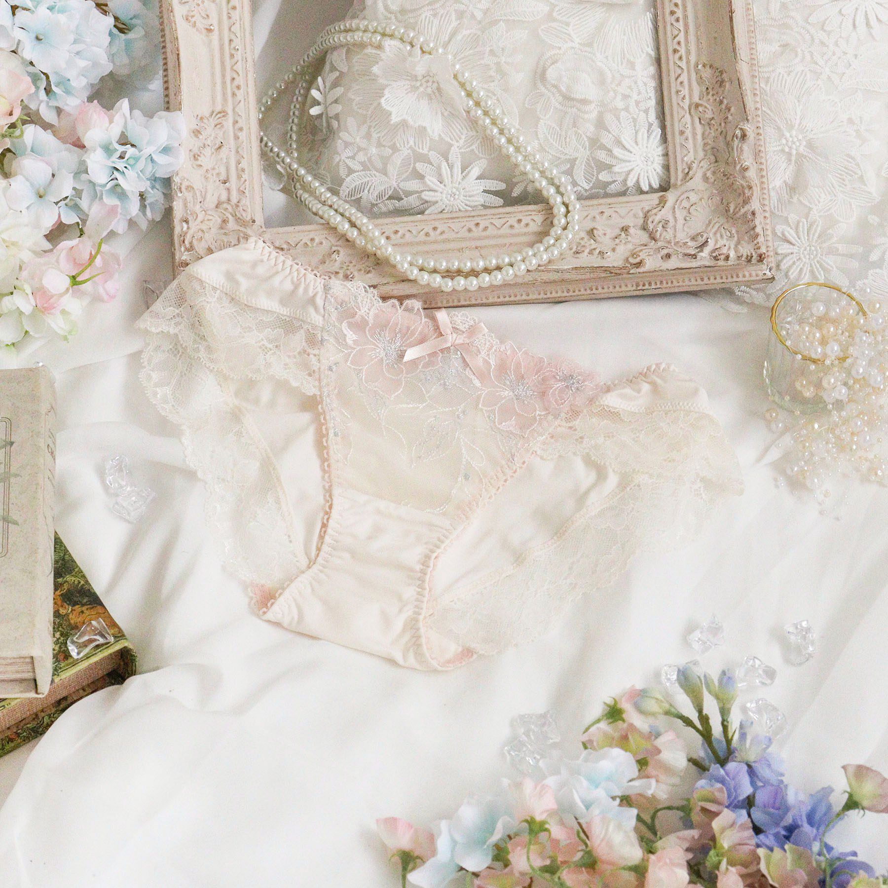 Risa Magli「リカルダ ノーマルショーツ」|インナー|ピンク(071)