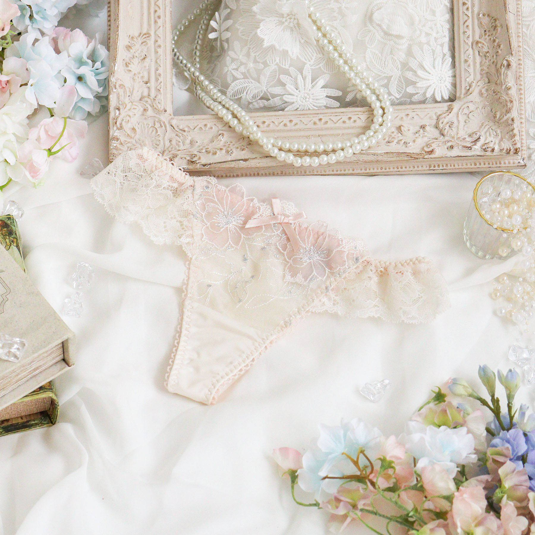 Risa Magli「リカルダ Tバック」|インナー|ピンク(071)