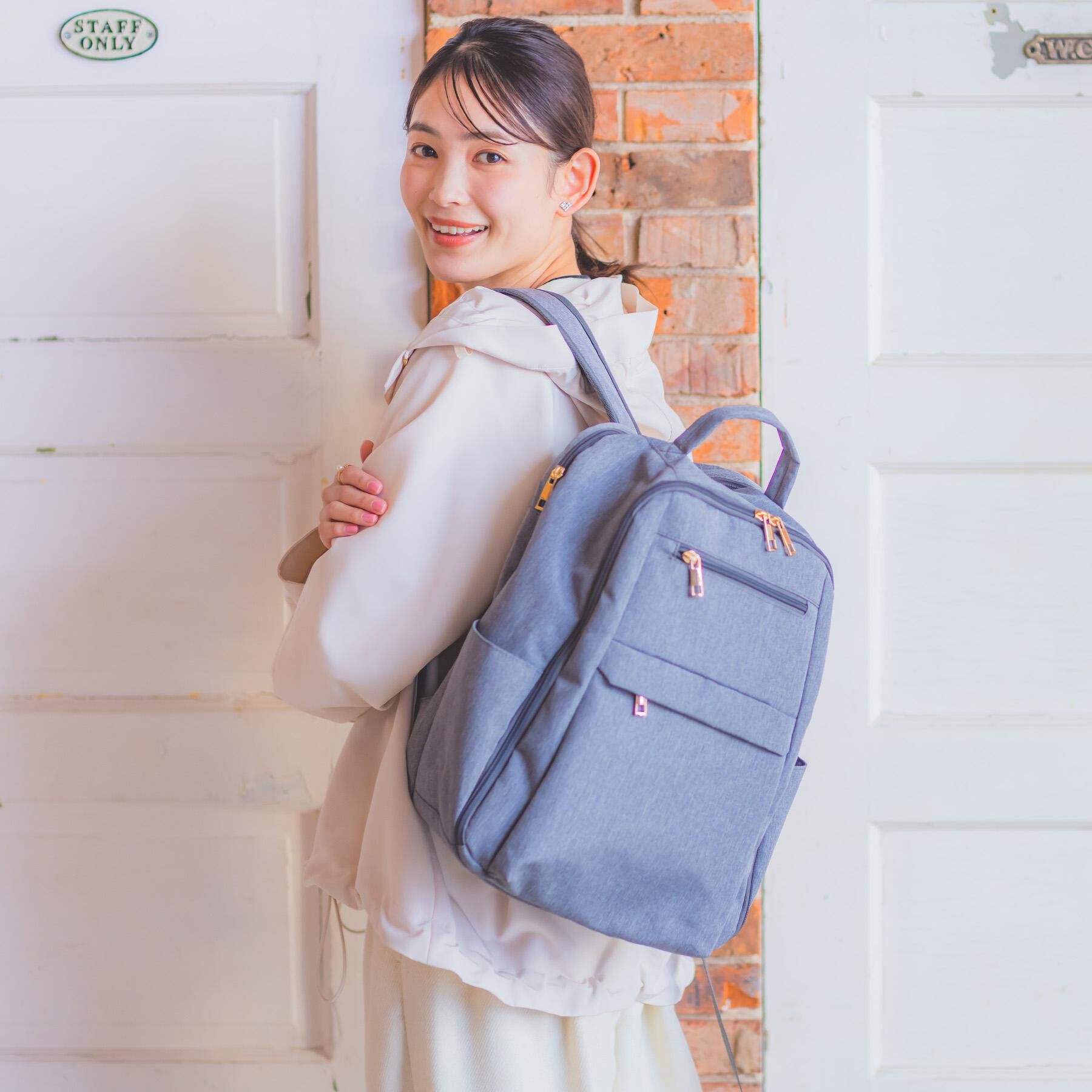 ITS&rsquo;DEMO「【12ポケット】ガバッとリュック」|リュック|