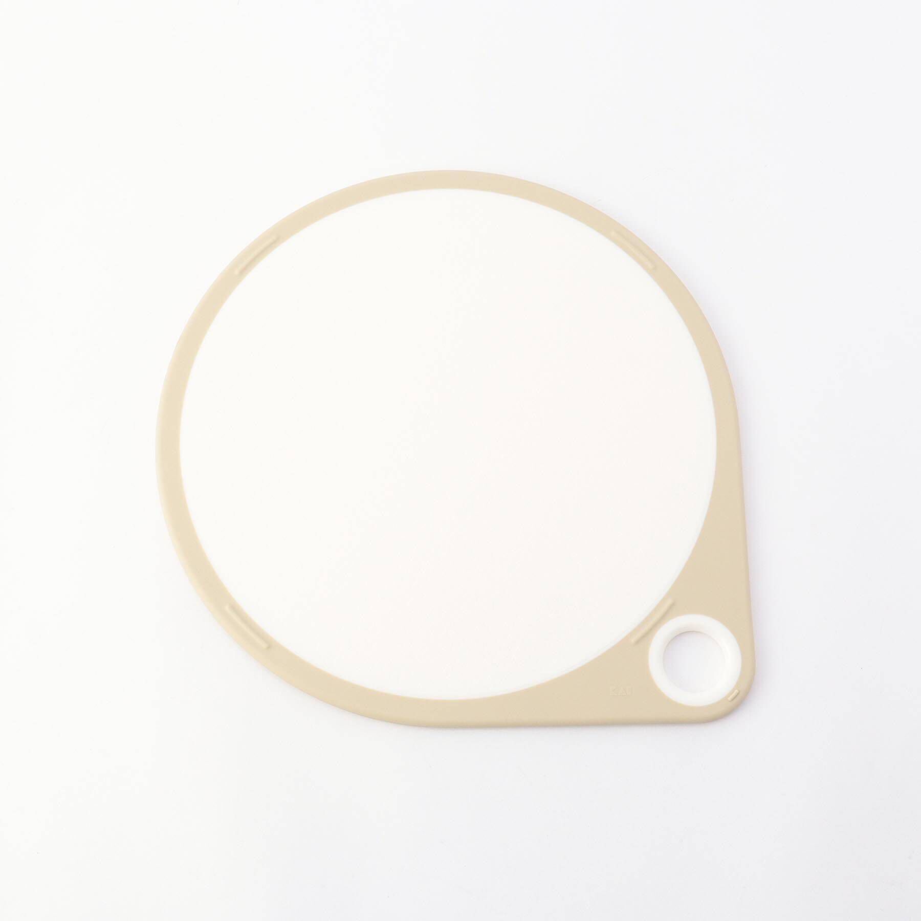 212 KITCHEN STORE「まるいまな板 30cm WH」|食器・キッチングッズ|その他