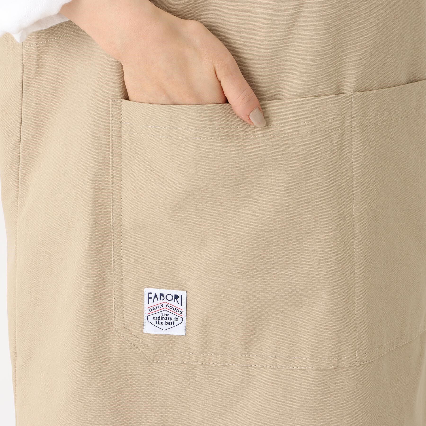 212 KITCHEN STORE「カバーオールロングエプロン グレージュ ＜FABORI ファボリ＞」|食器・キッチングッズ|