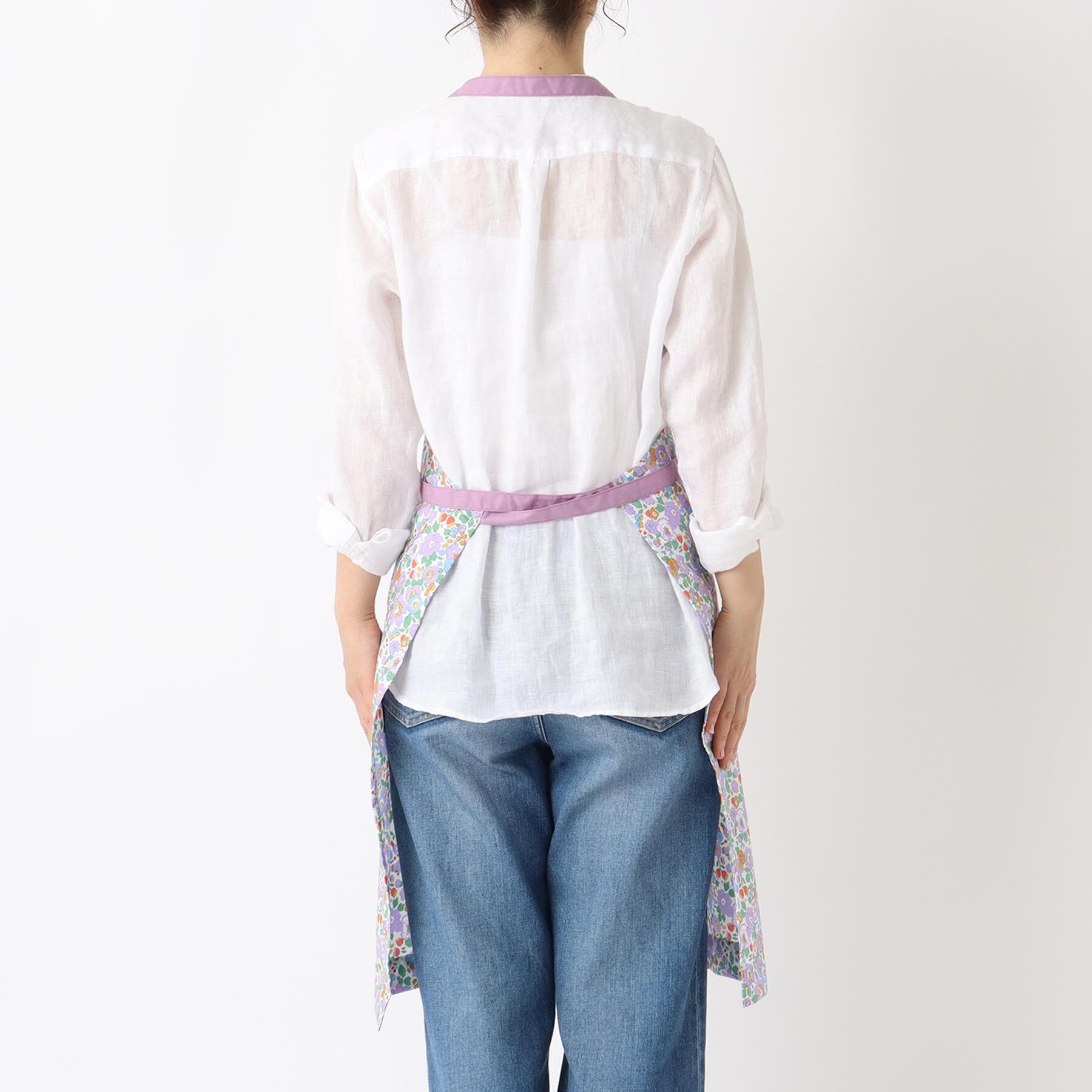 212 KITCHEN STORE「エプロン ベッツィ PU ＜フローレットロンドン＞」|食器・キッチングッズ|