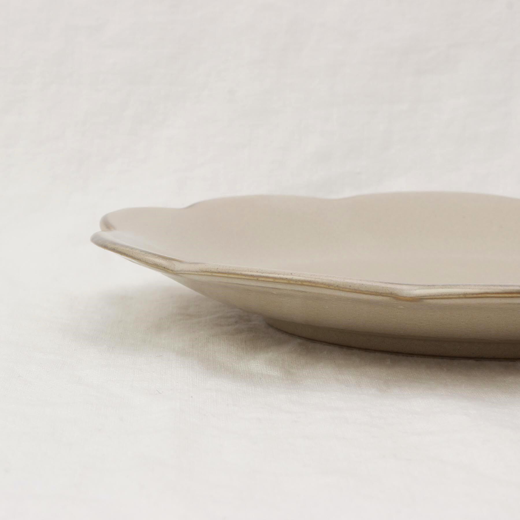 212 KITCHEN STORE「和花 大皿 生成」|食器・キッチングッズ|