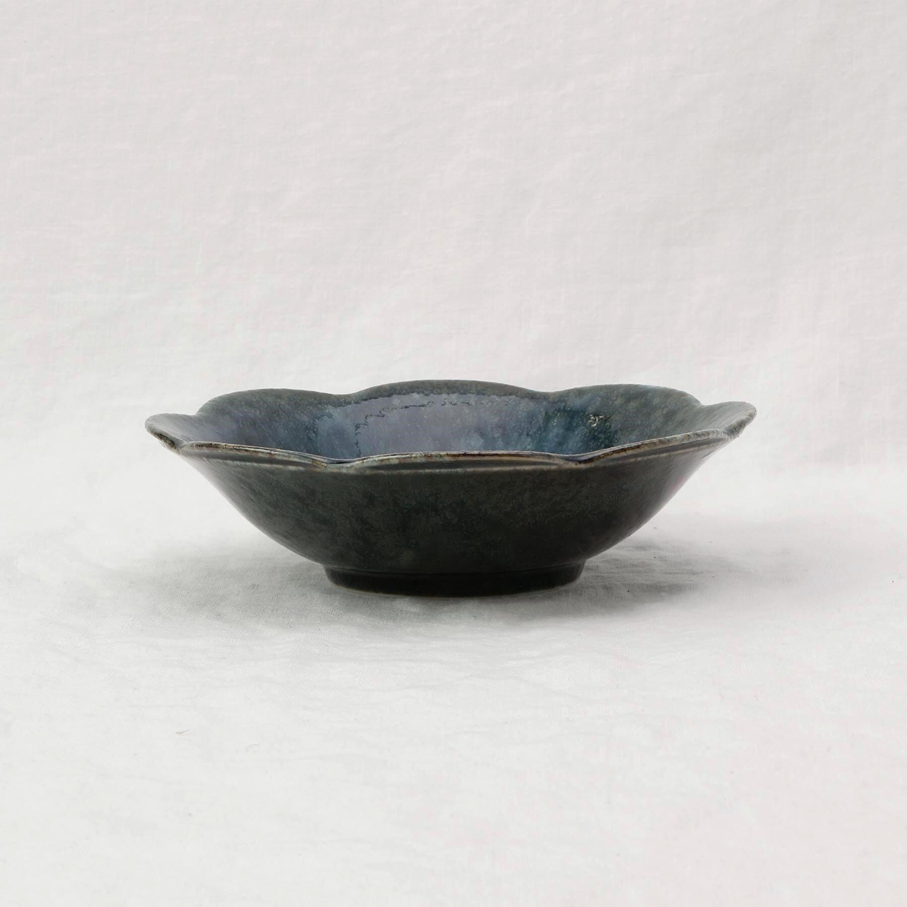 212 KITCHEN STORE「和花 浅鉢 青藍」|食器・キッチングッズ|