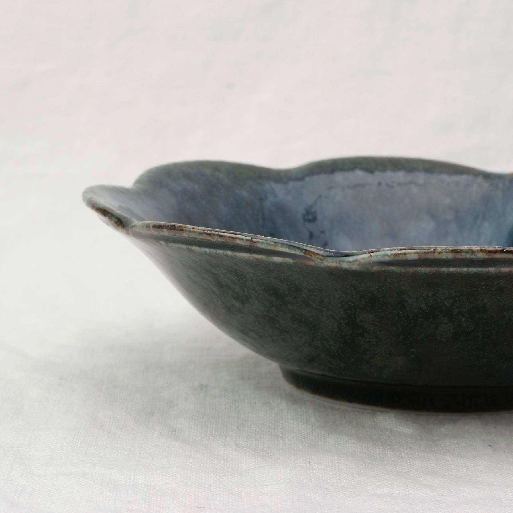 212 KITCHEN STORE「和花 浅鉢 青藍」|食器・キッチングッズ|