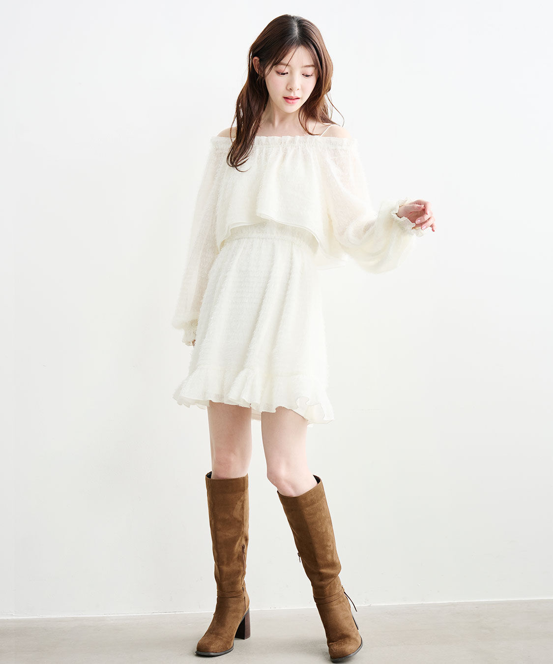 COCO DEAL「フラッフィーオフショルミニワンピース」|ワンピース|