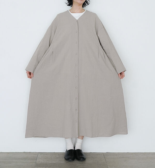 オオカミとフクロウ「フクロウと湖のほとりのシロツメグサ」|ワンピース|