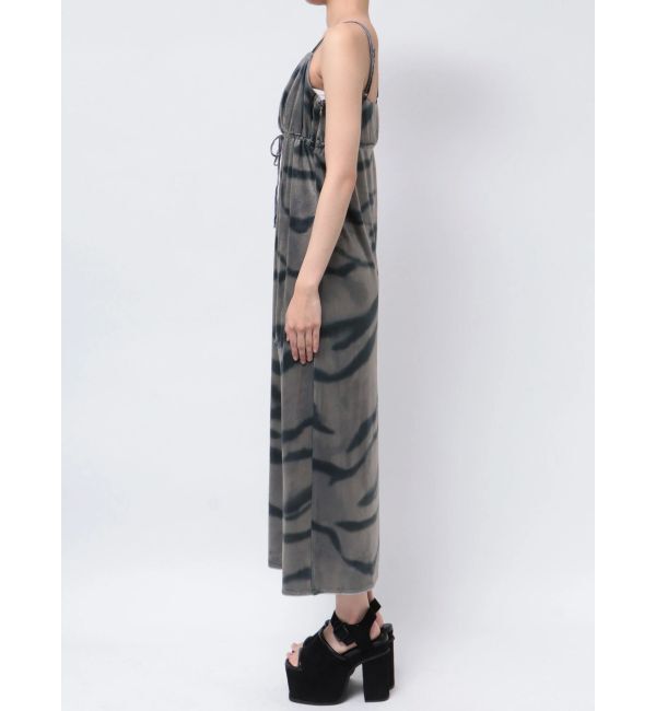 EMODA「ギャザースリットベロアワンピース」|ワンピース|