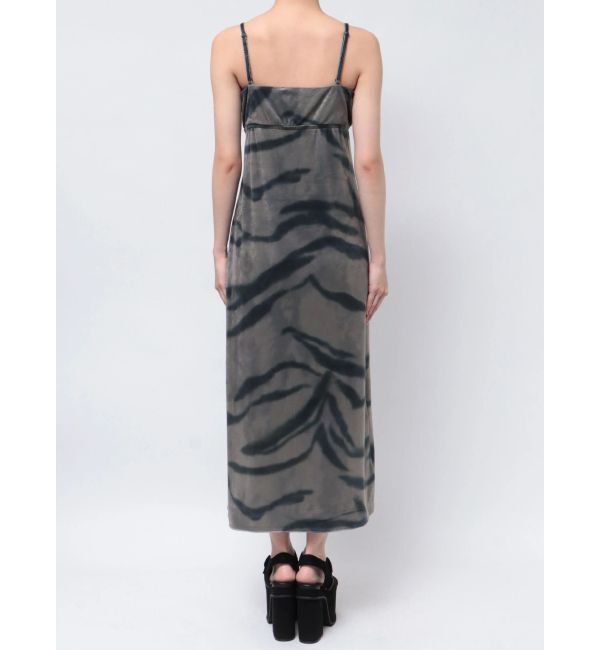 EMODA「ギャザースリットベロアワンピース」|ワンピース|