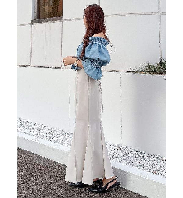 MERCURYDUO「デニム2WAYオフショル五分袖シャーリングブラウス」|シャツ・ブラウス|